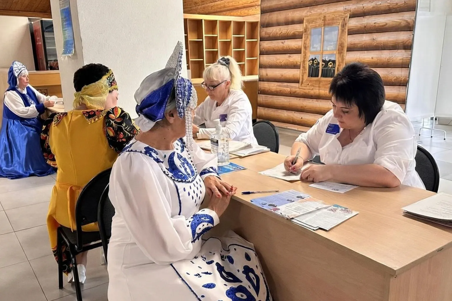 «Воронеж поможет»: горожане бесплатно проверили здоровье на фестивале в Городском Дворце культуры
